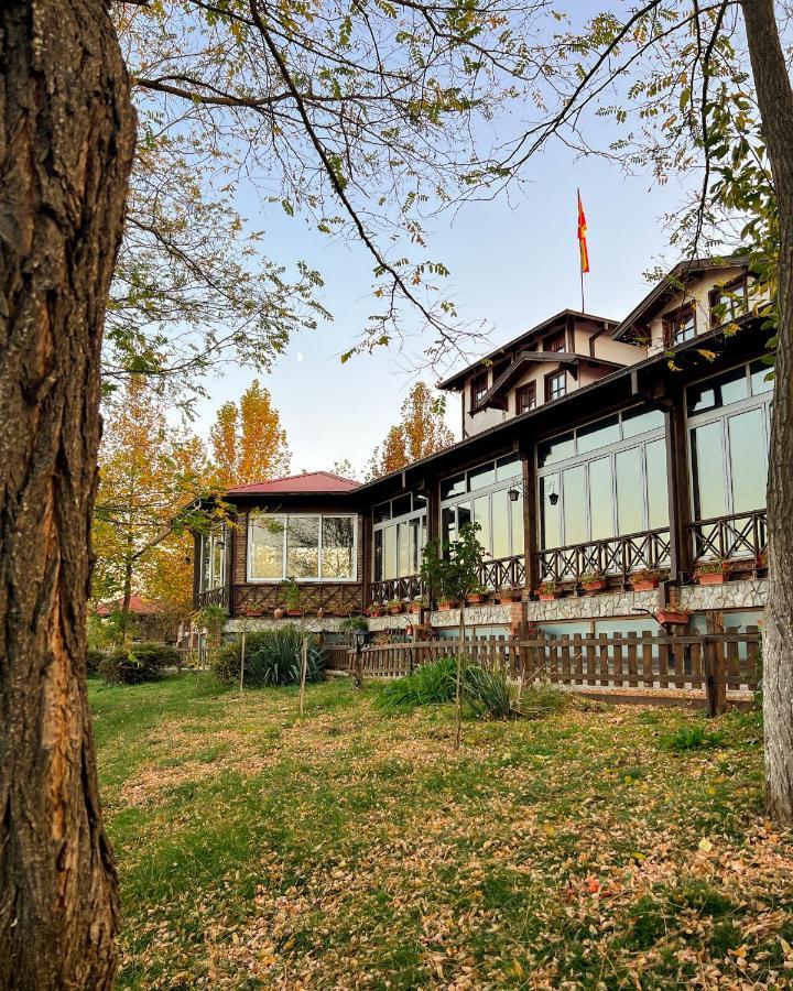 Etno Selo Timcevski Complex Vojnik Exterior photo